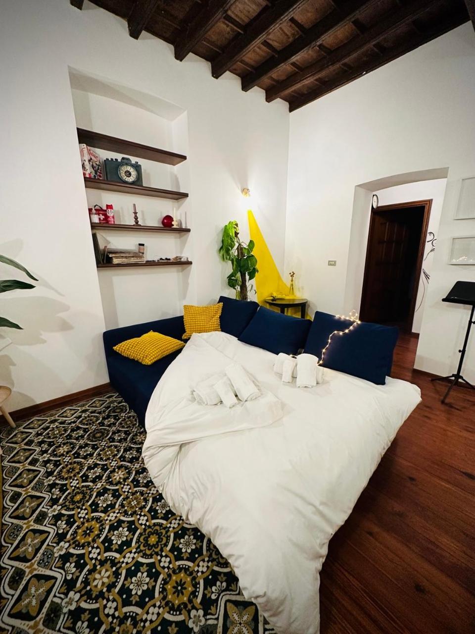 Apartment Wow House In