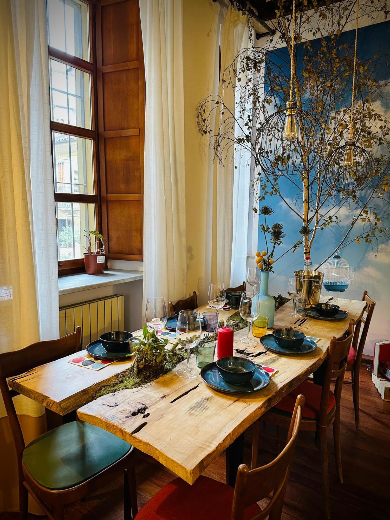 Apartment Wow House In