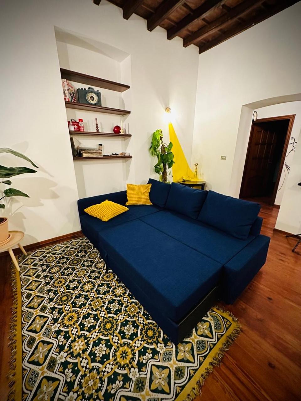 Wow House In Apartment *